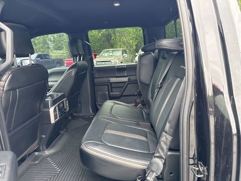 Used 2019 Ford F150 Platinum AWD/4WD image 10