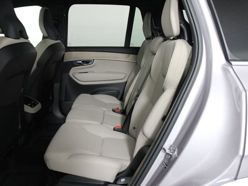 Certified 2026 Volvo XC90 B6 Plus w/ Protection Package Premier AWD/4WD image 32