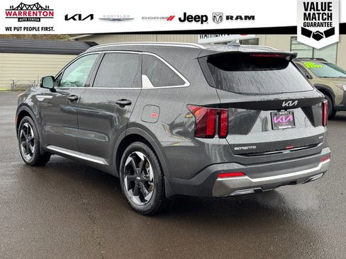 Used 2026 Kia Sorento EX AWD/4WD image 4