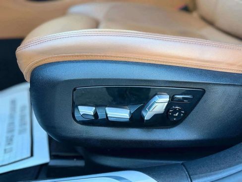 Used 2018 BMW 750i xDrive 750i xDrive Sedan 4D image 26