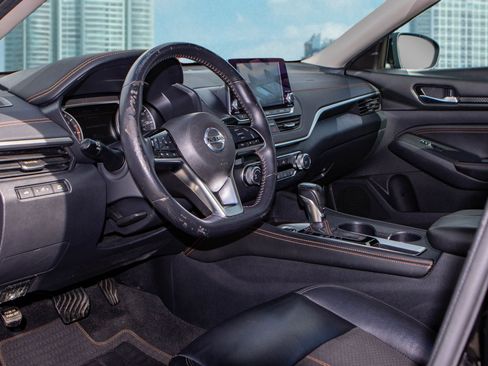 Used 2020 Nissan Altima 2.5 SR image 14