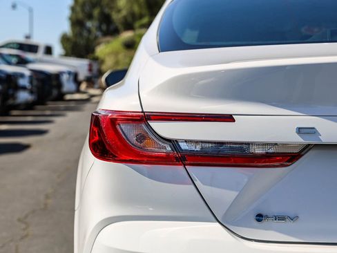 Certified 2025 Toyota Camry LE image 7