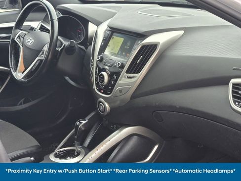 Used 2016 Hyundai Veloster Base w/ Option Group 03 image 11