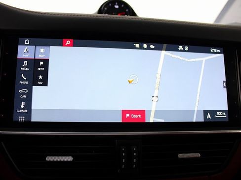 Used 2020 Porsche Cayenne image 20