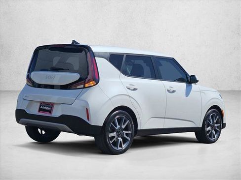Used 2024 Kia Soul EX w/ Option Group 015 FWD image 8