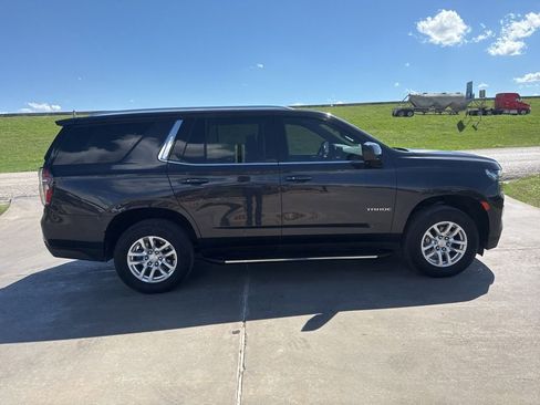 Used 2022 Chevrolet Tahoe LT image 3