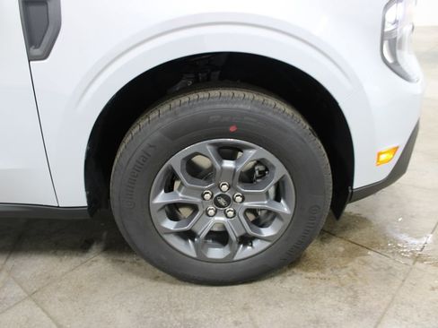 New 2026 Ford Maverick XLT w/ XLT Luxury Package AWD/4WD image 35