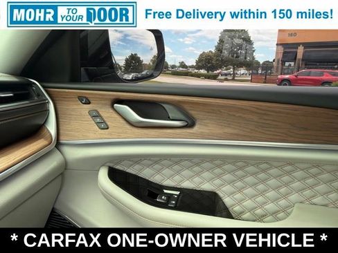 Used 2021 Jeep Grand Cherokee L Summit w/ Luxury Tech Group V AWD/4WD image 28
