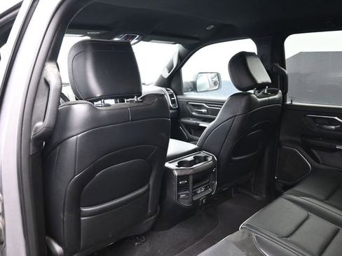 Used 2025 RAM 1500 Laramie image 36