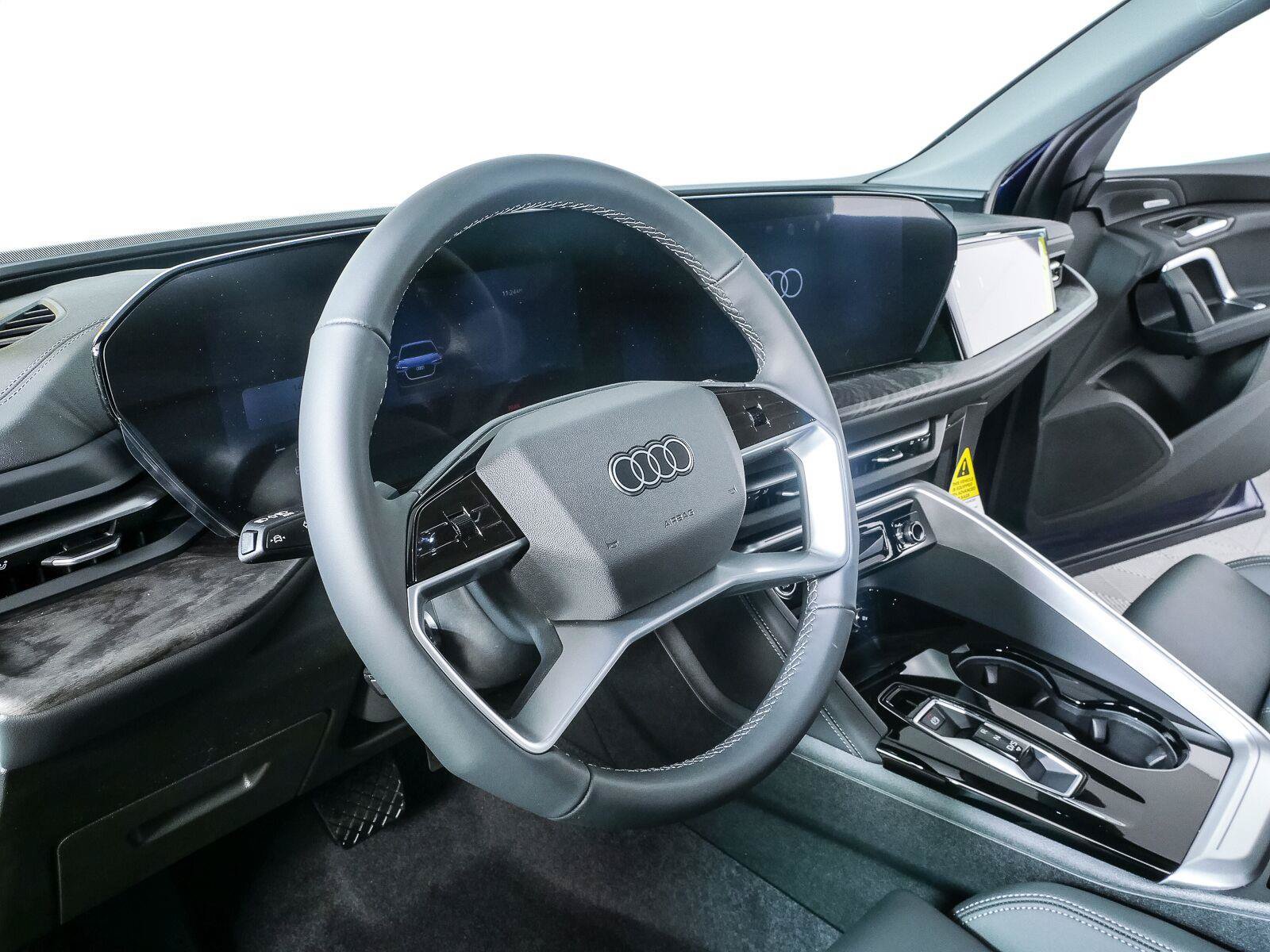 New 2026 Audi Q5 Premium Plus AWD/4WD image 4