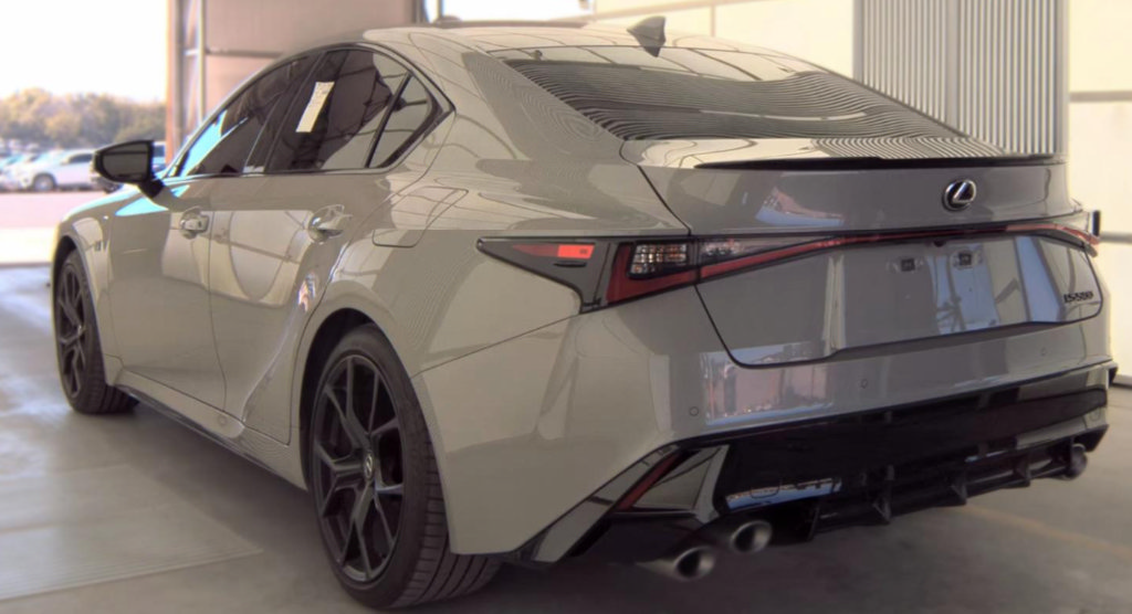 Used 2025 Lexus IS 500 w/ F-Sport Performance RWD image 6