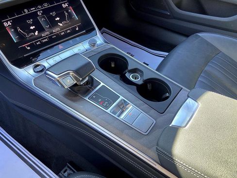Used 2024 Audi A6 Premium Plus image 15