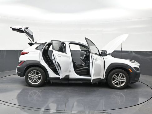 Used 2023 Hyundai Kona SE FWD image 28