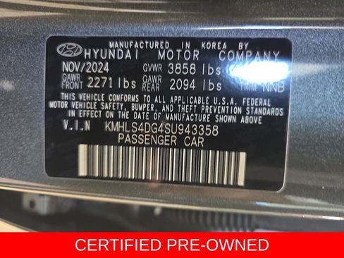 Certified 2025 Hyundai Elantra SEL w/ Cargo Package FWD image 36