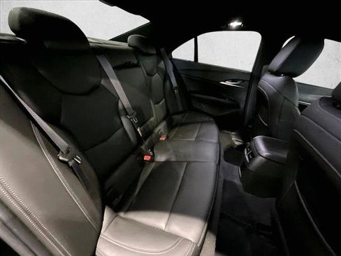 Used 2024 Cadillac CT4 Luxury RWD image 29