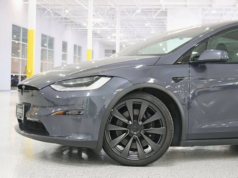 Used 2022 Tesla Model X AWD/4WD image 2