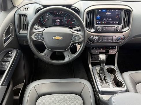 Used 2022 Chevrolet Colorado Z71 w/ Safety Package RWD image 14