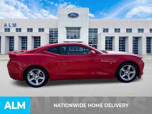 Used 2018 Chevrolet Camaro LS RWD image 4