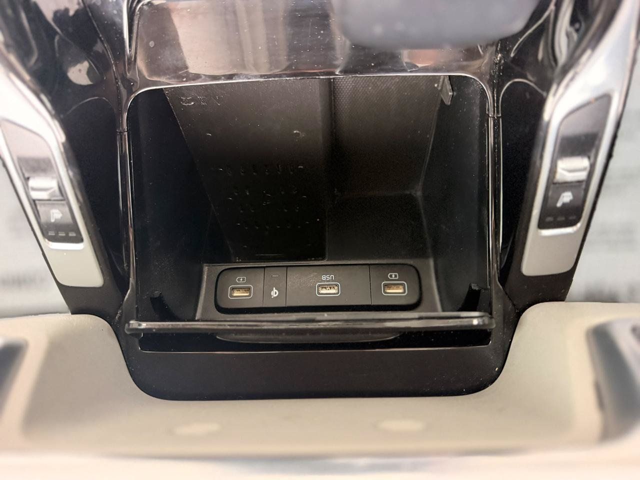 Used 2021 Kia Sorento SX FWD image 24