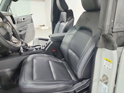 New 2026 Ford Bronco Big Bend w/ Black Diamond Package AWD/4WD image 19