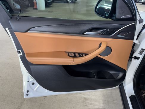 Used 2023 BMW X3 sDrive30i w/ Convenience Package image 17