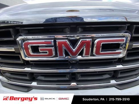 Certified 2025 GMC Acadia Elevation image 35