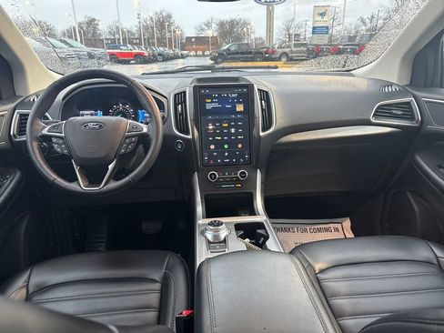 Used 2024 Ford Edge SEL w/ Convenience Package image 18