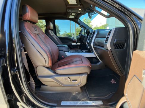 Used 2021 Ford F250 King Ranch w/ King Ranch Ultimate Package image 6