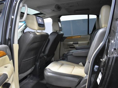 Used 2014 Nissan Armada Platinum w/ Platinum Reserve Package image 35