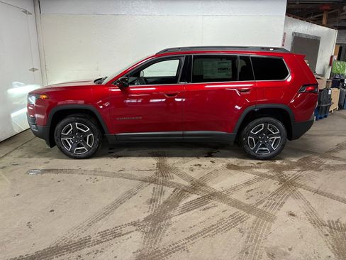 New 2026 Jeep Cherokee Laredo AWD/4WD image 5