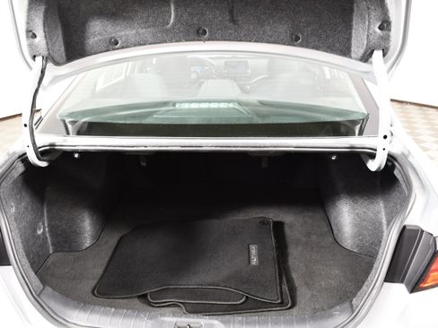 Used 2024 Nissan Altima 2.5 SV FWD image 49