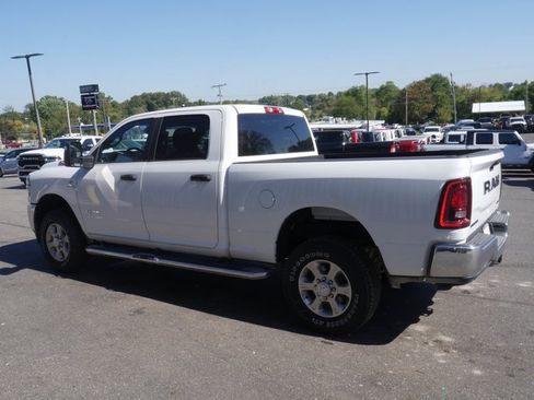 Used 2025 RAM 2500 Big Horn image 9