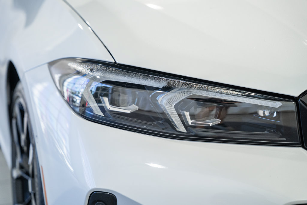 Used 2025 BMW M340i xDrive AWD/4WD image 9