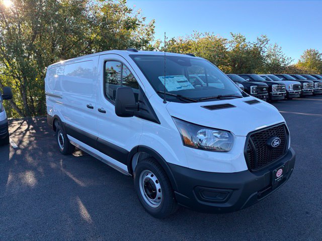 New 2026 Ford Transit 150 Low Roof w/ Load Area Protection Package RWD image 4