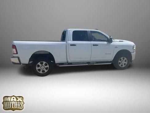 Used 2024 RAM 2500 Big Horn AWD/4WD image 12
