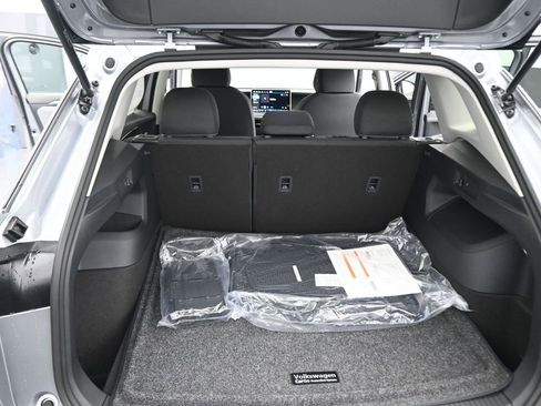 New 2026 Volkswagen Tiguan S FWD image 40