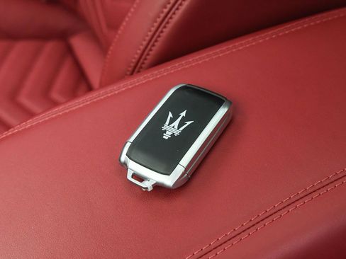 New 2025 Maserati Grecale GT AWD/4WD image 20