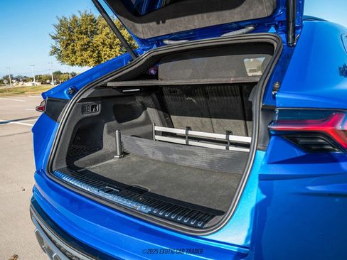 Used 2019 Lamborghini Urus image 86