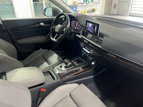 Used 2018 Audi Q5 2.0T Premium Plus AWD/4WD image 16