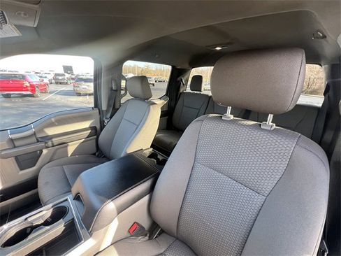 Used 2021 Ford F250 XLT w/ XLT Premium Package image 31