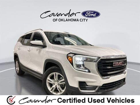 Used 2023 GMC Terrain SLE w/ Driver Convenience Package image 1