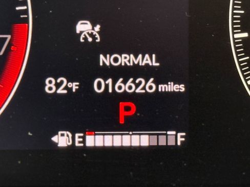 Used 2024 Honda HR-V EX-L image 23