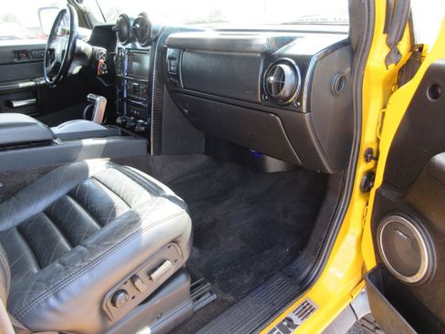 Used 2007 HUMMER H2 AWD/4WD image 16