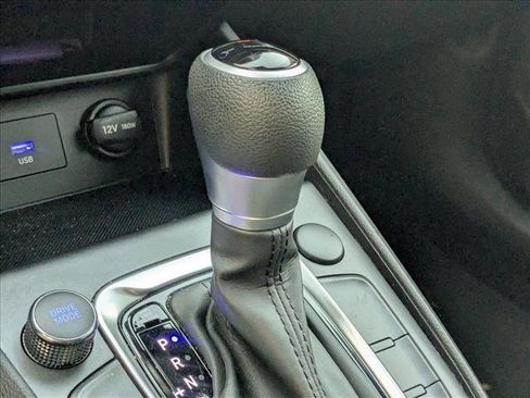 Used 2022 Hyundai Kona SEL w/ Cargo Package image 8