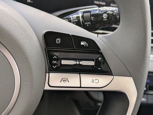 New 2025 Hyundai Elantra Sport image 22