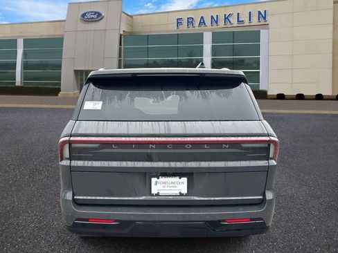 New 2026 Lincoln Navigator Black Label AWD/4WD image 6