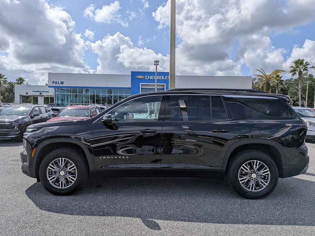 Certified 2025 Chevrolet Traverse LT AWD/4WD image 6