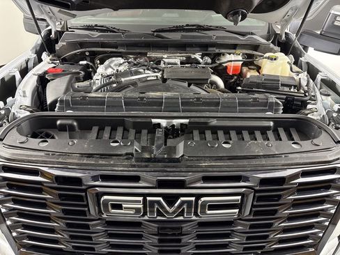 Used 2024 GMC Sierra 3500 Denali Ultimate image 52