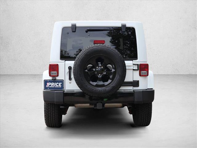 Used 2015 Jeep Wrangler Unlimited Sahara AWD/4WD image 6