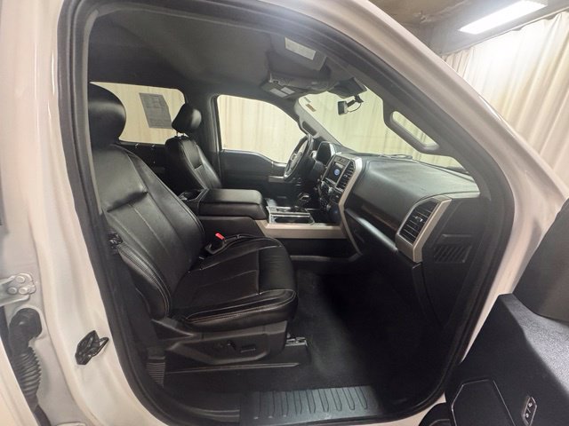 Used 2019 Ford F150 Lariat w/ Equipment Group 502A Luxury AWD/4WD image 37